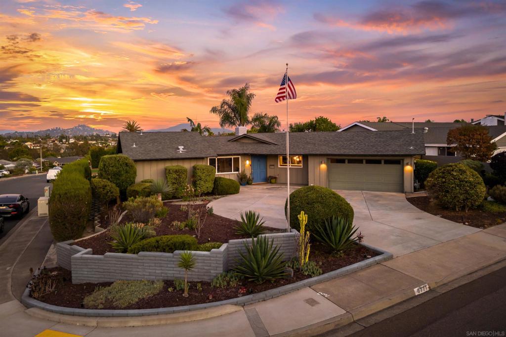 6771 Golfcrest Dr