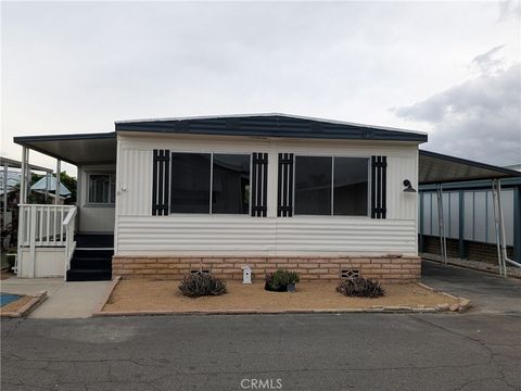 Photo of 881 N Lake Street #357, Hemet, CA 92544 (MLS # SW26075282)