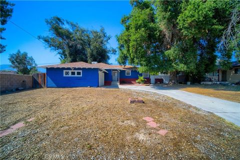 Photo of 6083 Merito Ave, San Bernardino, CA 92404 (MLS # IV25243401)