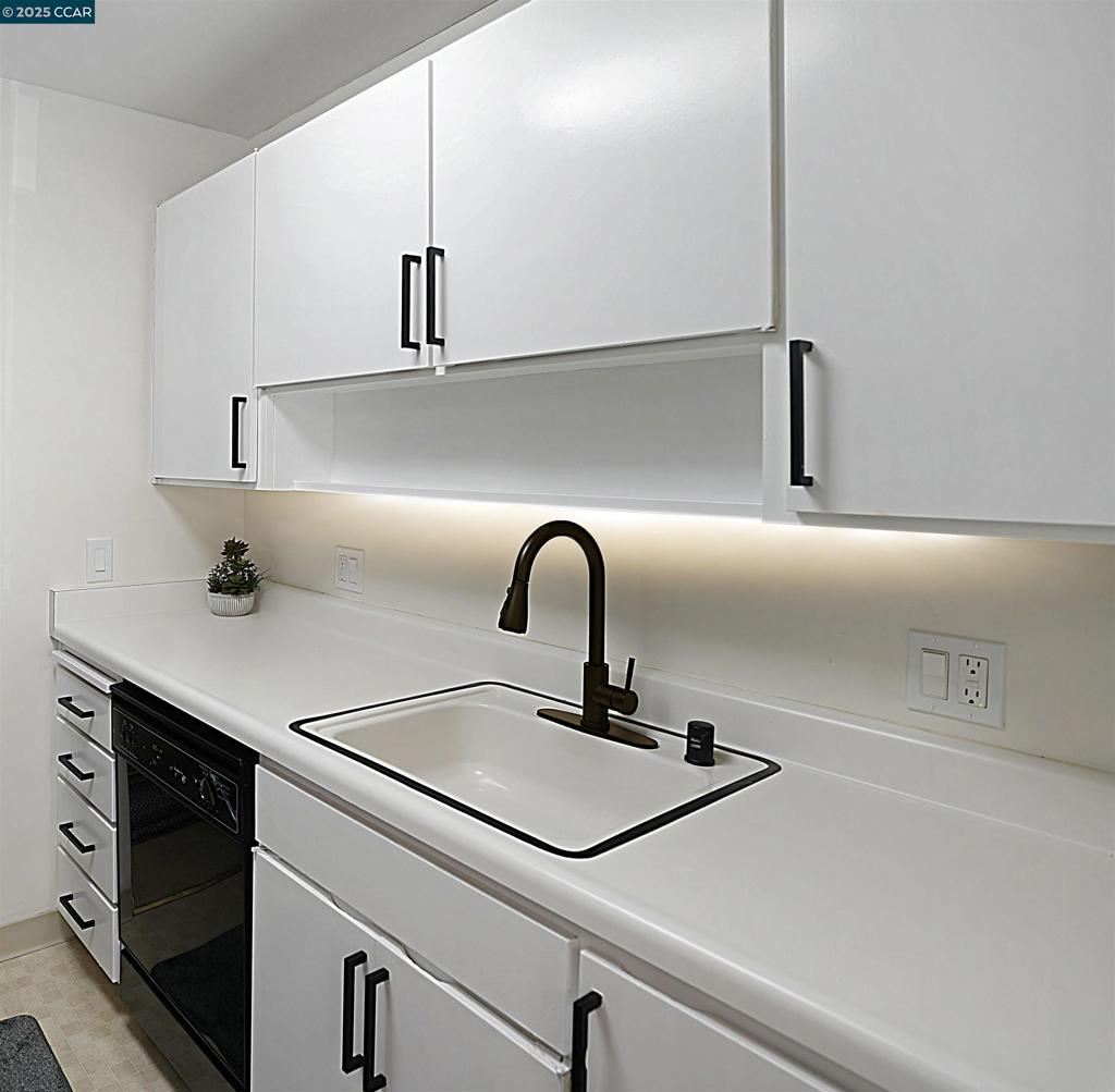 440 N Civic Dr 203