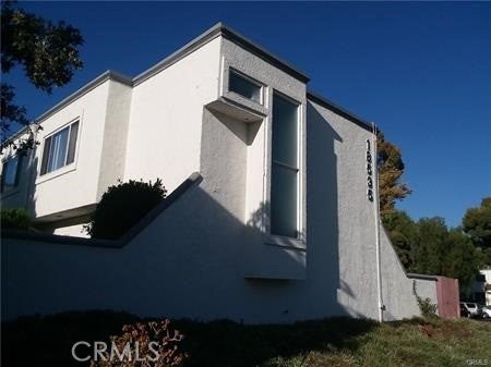 18535 Mayall Street J, Northridge CA 91324