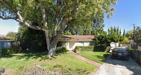 Photo of 2220 Sewanee Lane, Arcadia, CA 91007 (MLS # AR26067768)