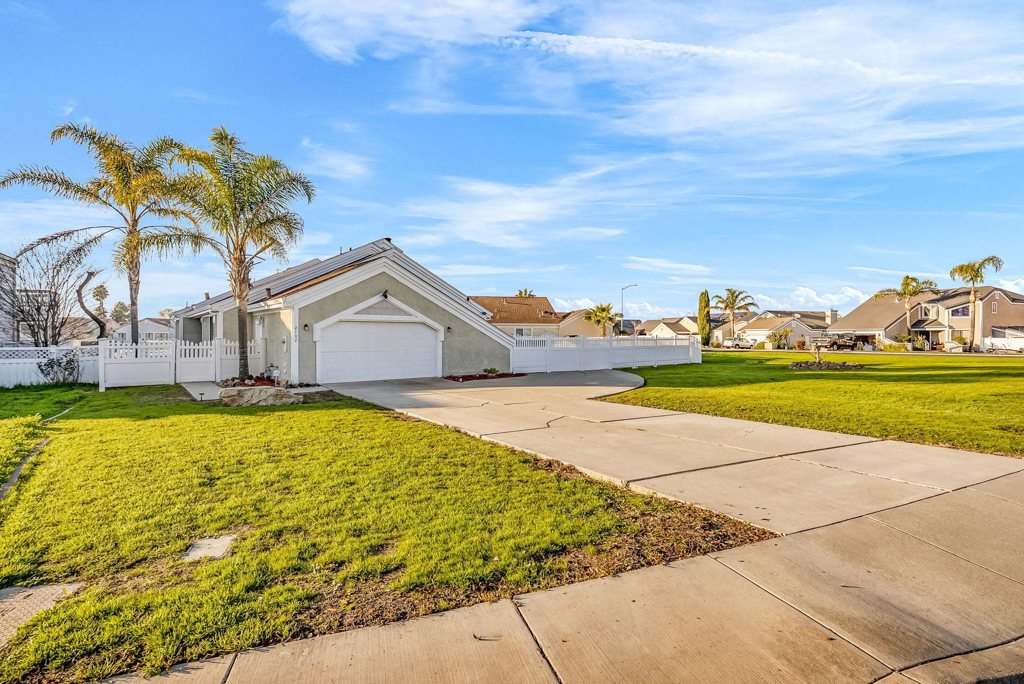 2102 Portside Court