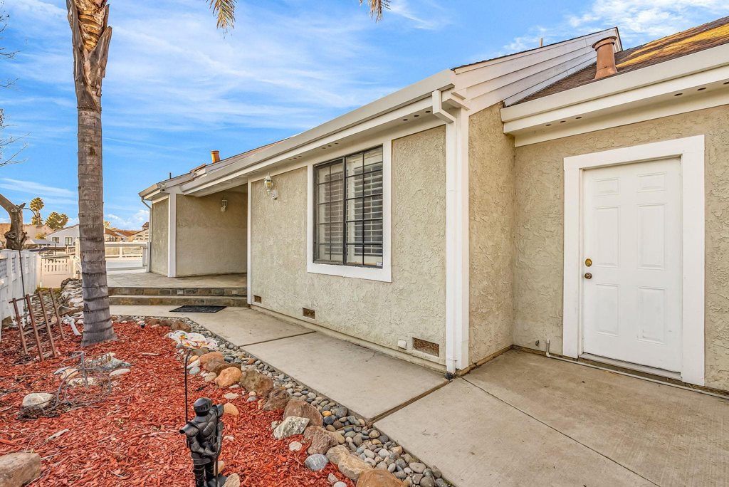 2102 Portside Court