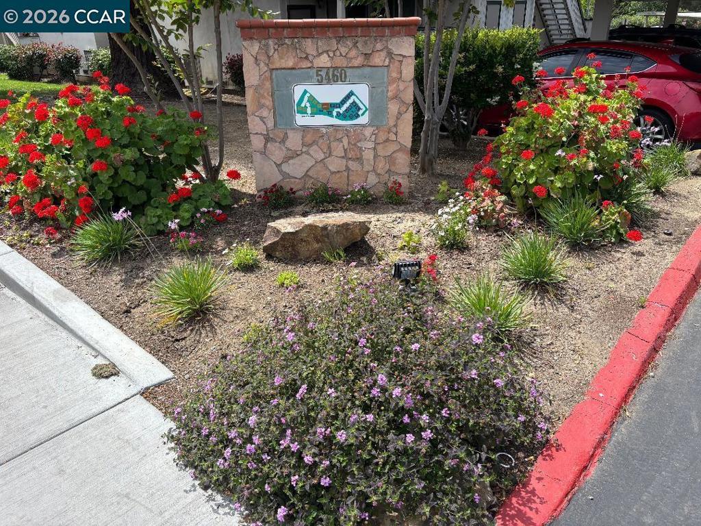 5460 Concord Blvd B7
