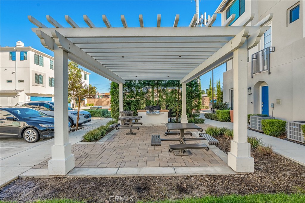 La Habra Woods Townhomes (LHWT) - Residential