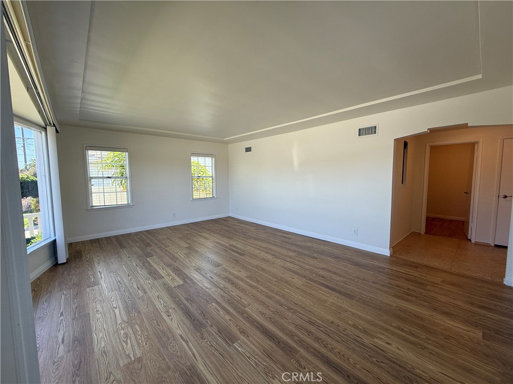 Properties 1 1903 S Grand Avenue