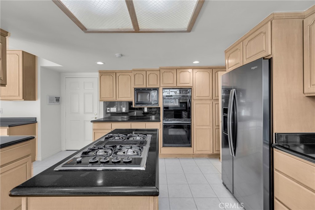 Not Applicable-105 - Residential Lease