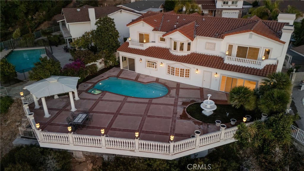 Not Applicable-105 - Residential Lease