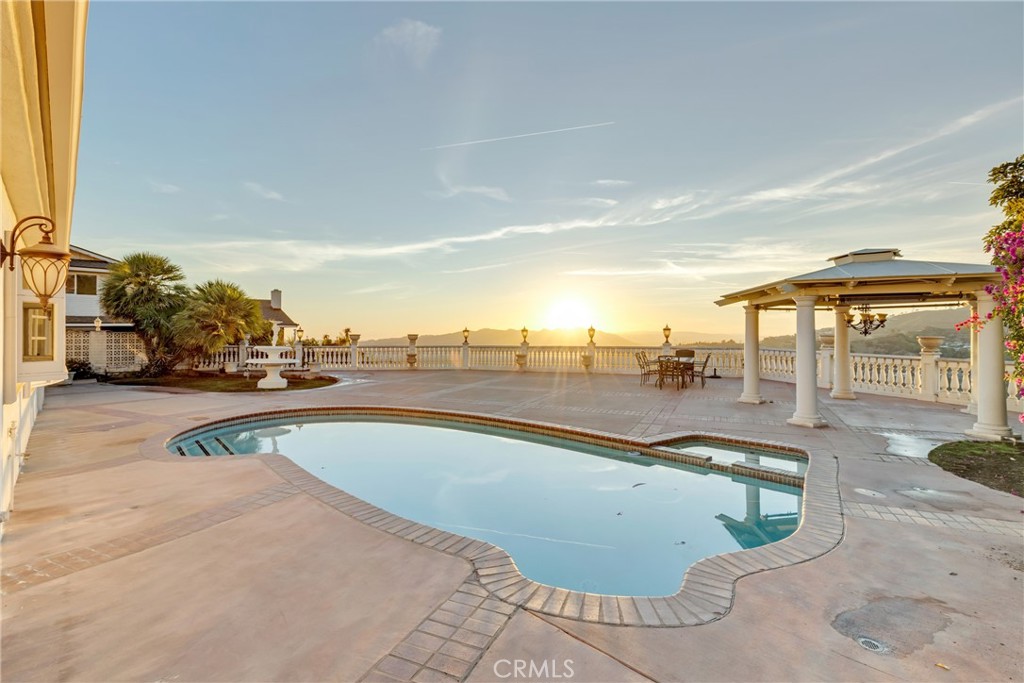 Not Applicable-105 - Residential Lease