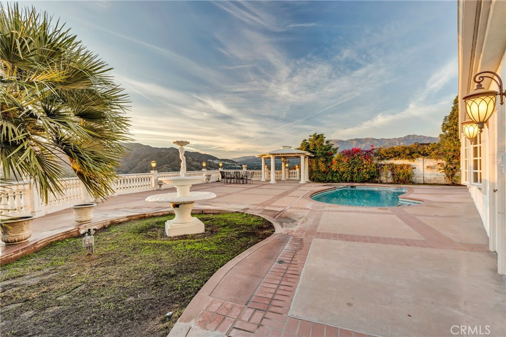 Not Applicable-105 - Residential Lease