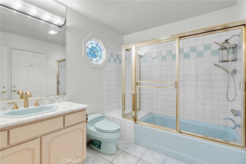 Not Applicable-105 - Residential Lease