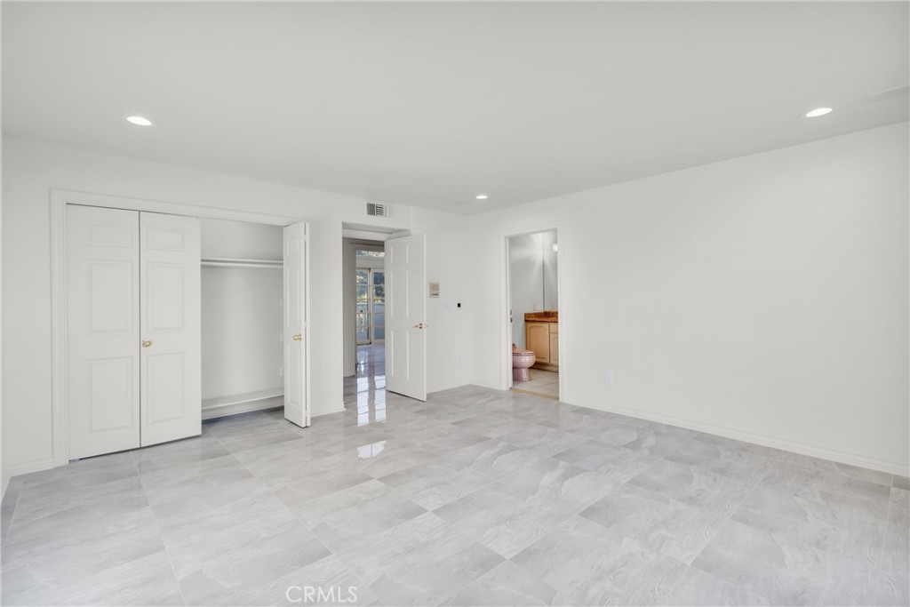 Not Applicable-105 - Residential Lease