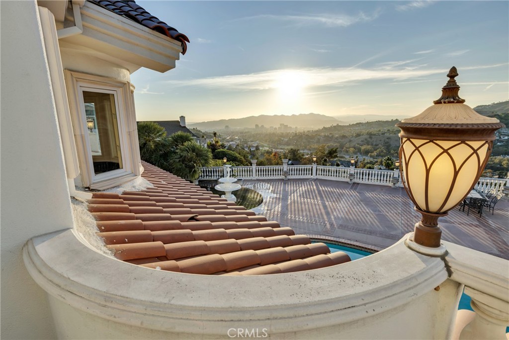 Not Applicable-105 - Residential Lease