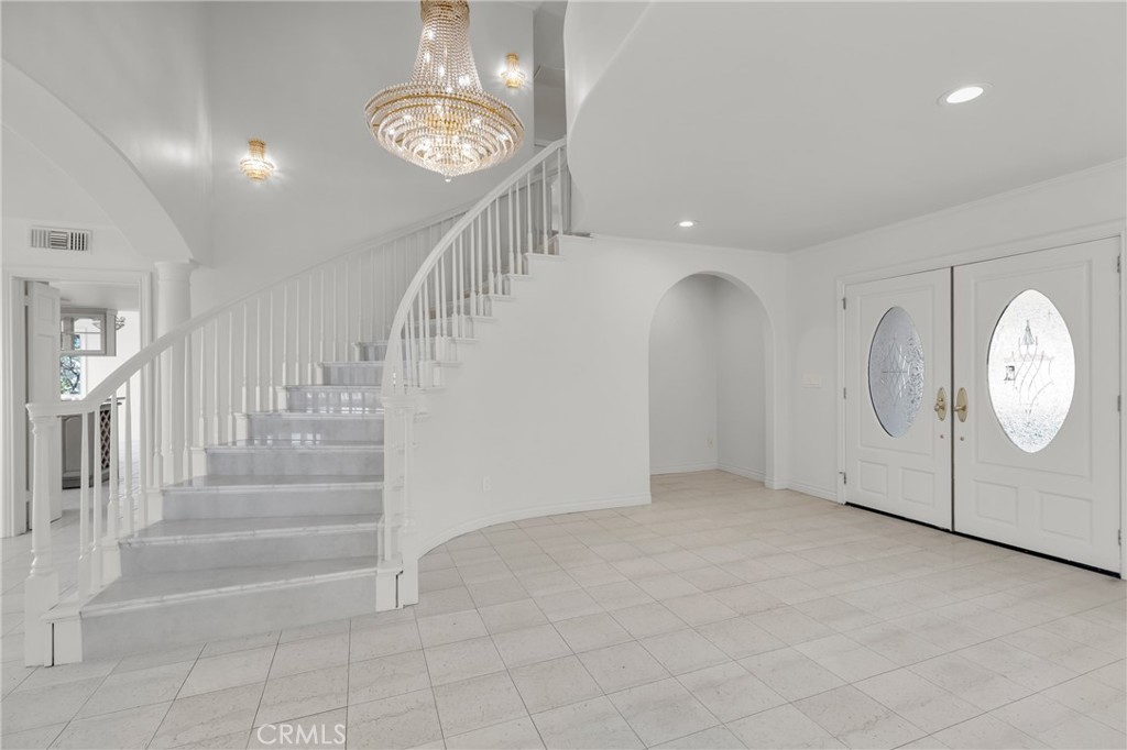 Not Applicable-105 - Residential Lease