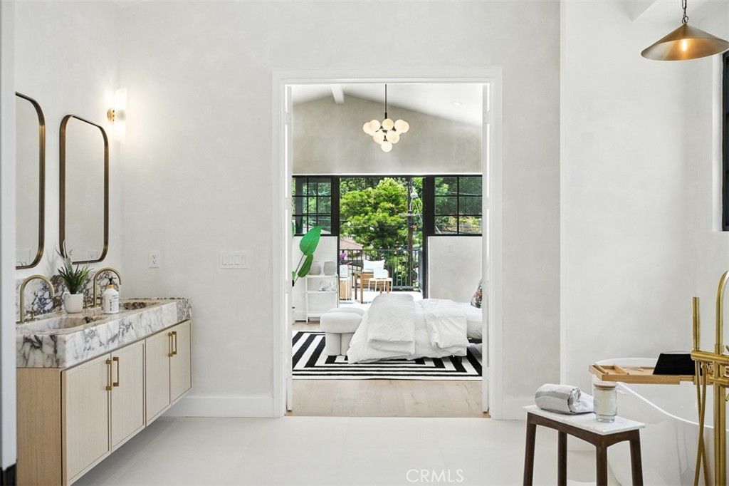 Photo of 3756 Goodland Ave, Studio City, CA 91604 (MLS # OC26007725)