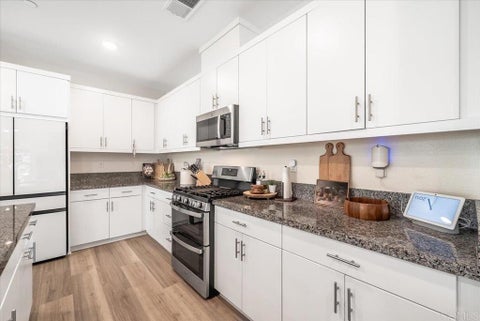 Tiny photo for 461 Meadowood Street, Fallbrook, CA 92028 (MLS # NDP2609626)