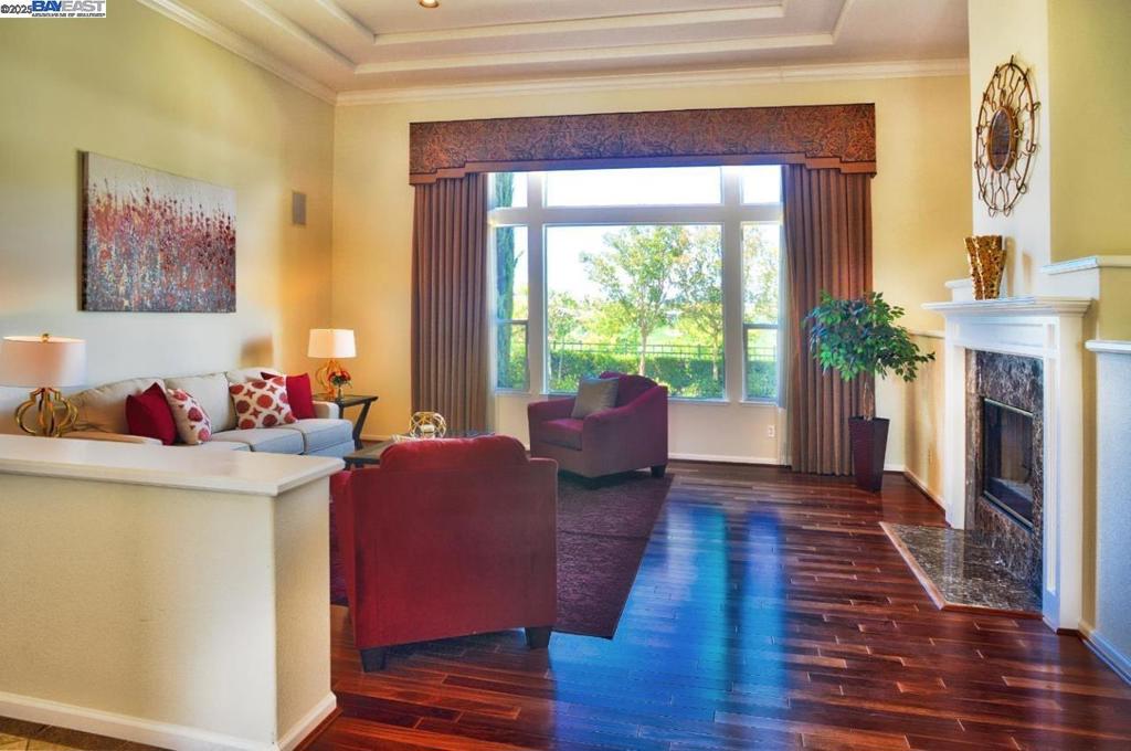 SILVERCREK - Residential Lease