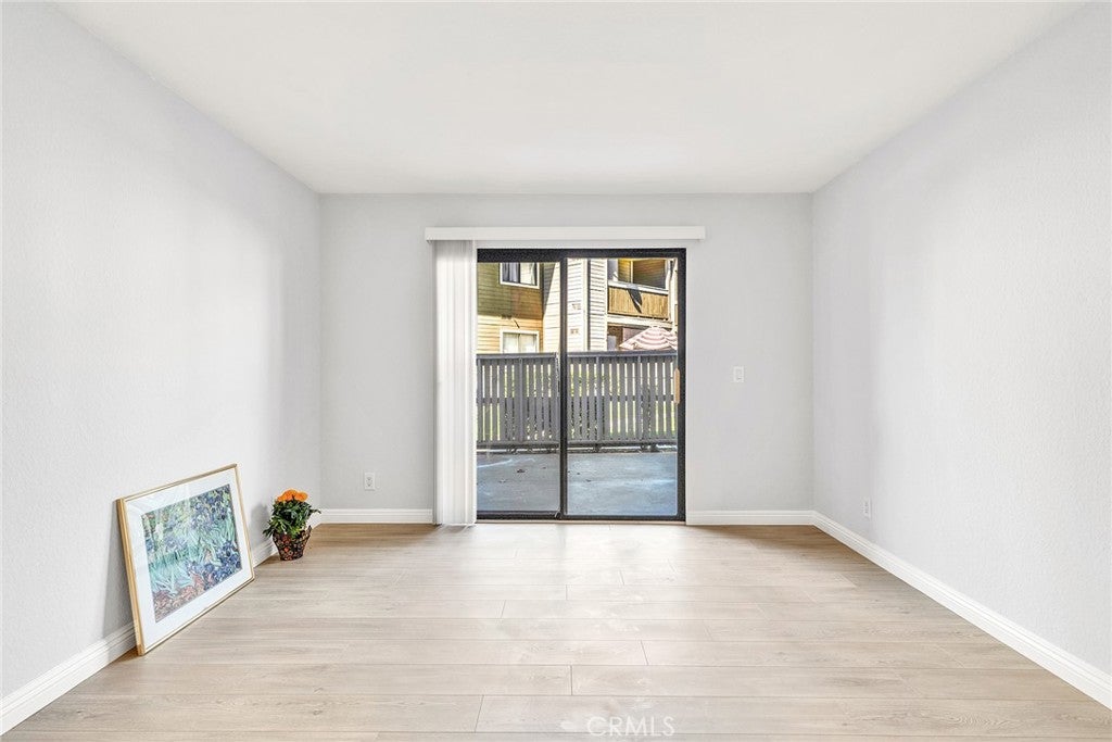 1309 W Mission Boulevard 79