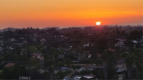 666 Rudd Vista CA 92084