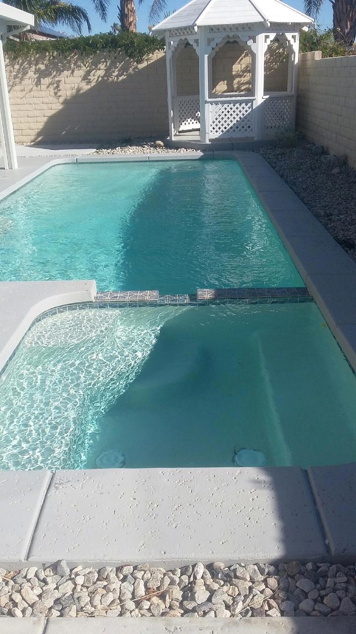 Flora Vista - Residential Lease