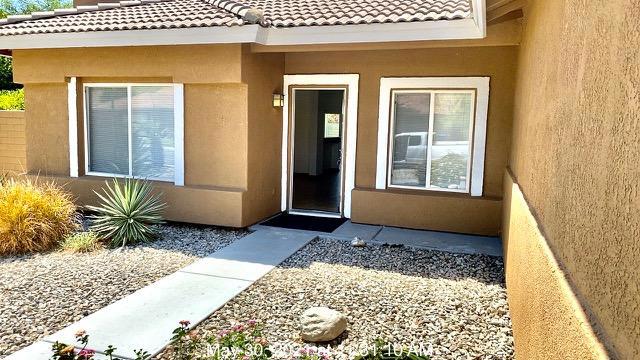 Flora Vista - Residential Lease