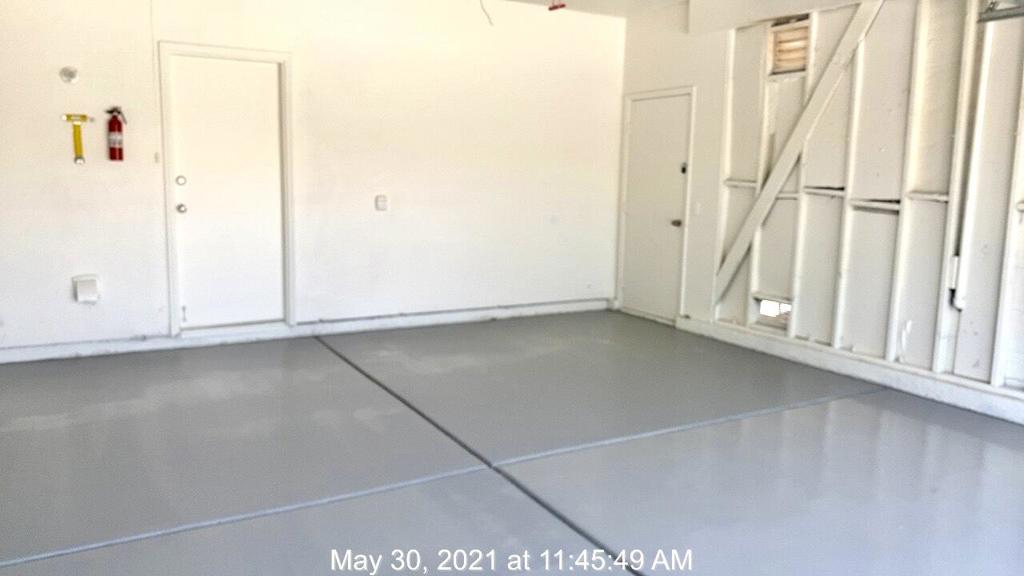 Flora Vista - Residential Lease