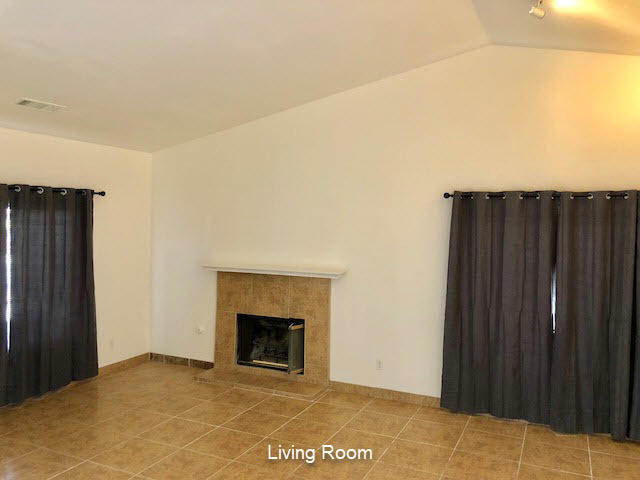 Flora Vista - Residential Lease