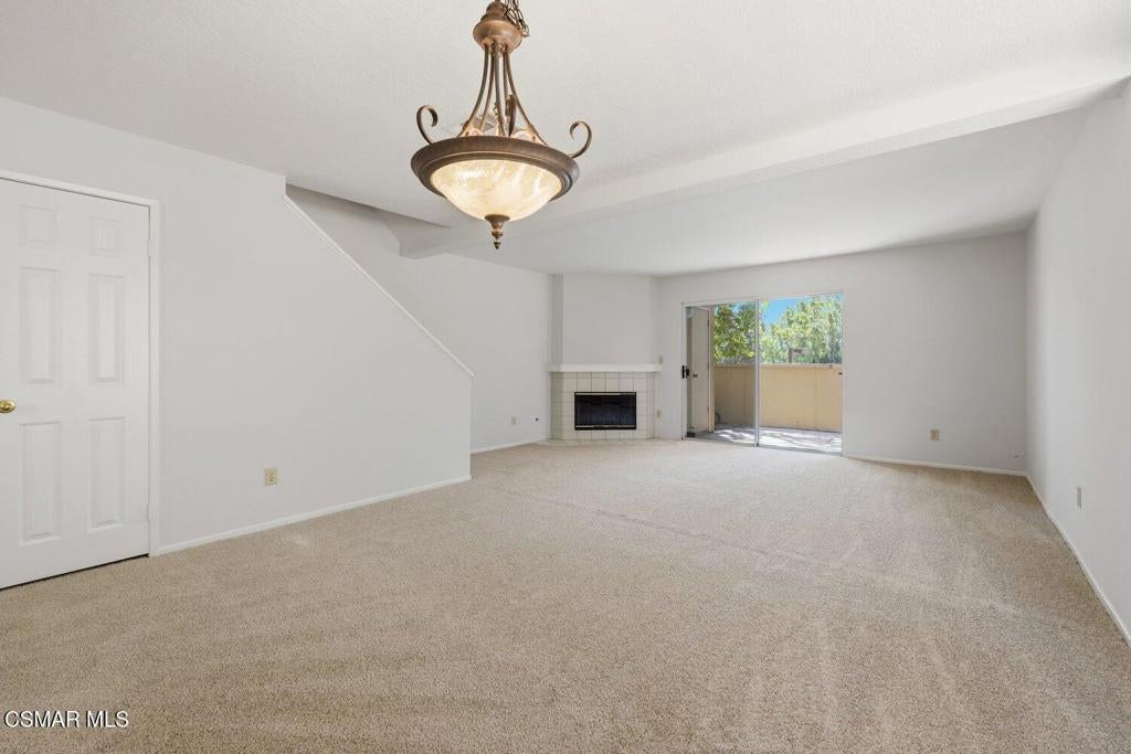 2731 Erringer Road 17