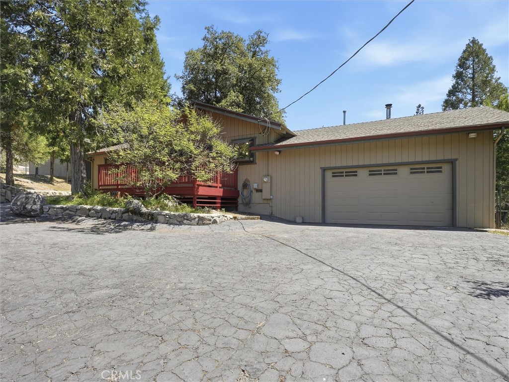 5660 Pautzke Court