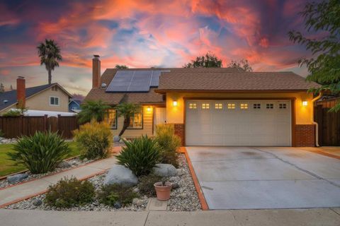 11385 Paseo Albacete San Diego CA 92129