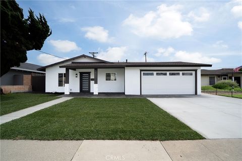 Photo of 10232 Halawa DR, Huntington Beach, CA 92646 (MLS # PW26099508)