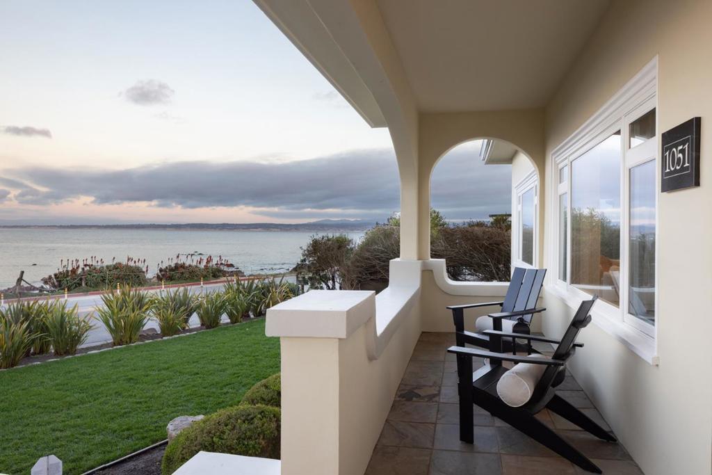 1051 Ocean View Boulevard