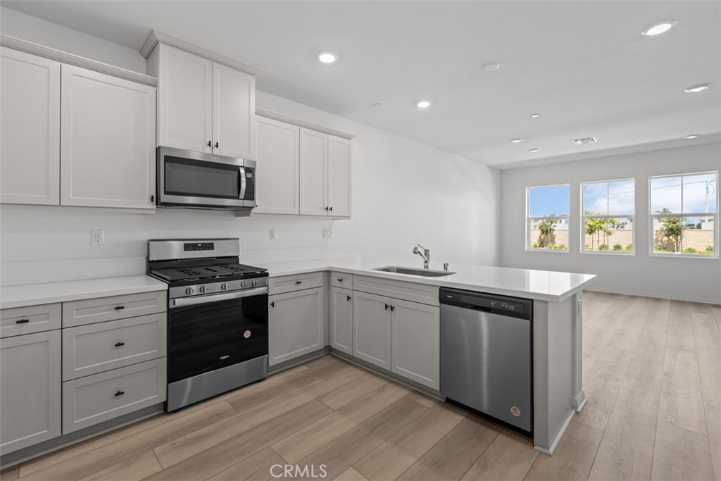 4283 S Hermosa Paseo