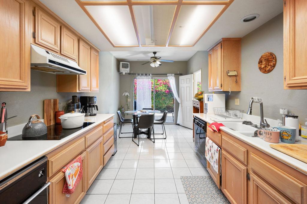 Laguna De La Paz - Residential Lease