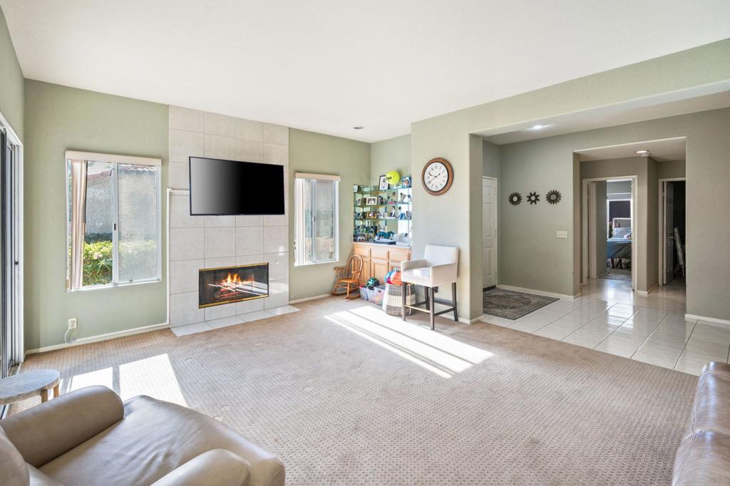 Laguna De La Paz - Residential Lease