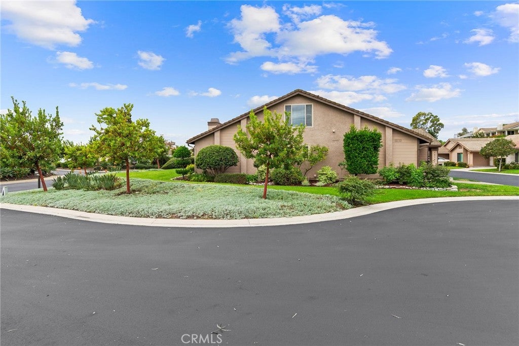 28501 Barbosa