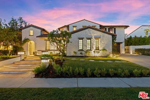 Photo of 25561 Prado De Oro, Calabasas, CA 91302 (MLS # 26851617)