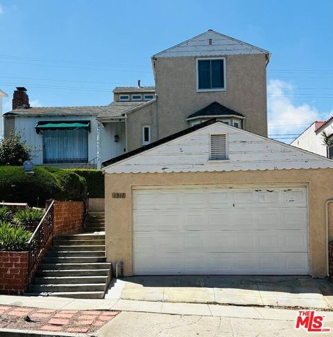 Photo of 1317 S Dodson Avenue, San Pedro, CA 90732 (MLS # 26799900)