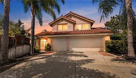 Photo of 1034 Bridle Path Way, Oceanside, CA 92057 (MLS # SW26093419)