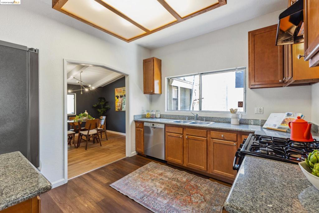 DIMOND DISTRICT - Residential