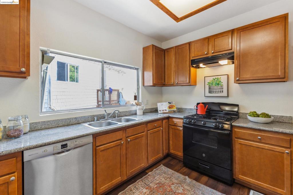 DIMOND DISTRICT - Residential