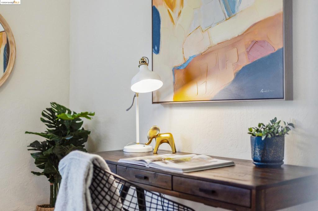 DIMOND DISTRICT - Residential