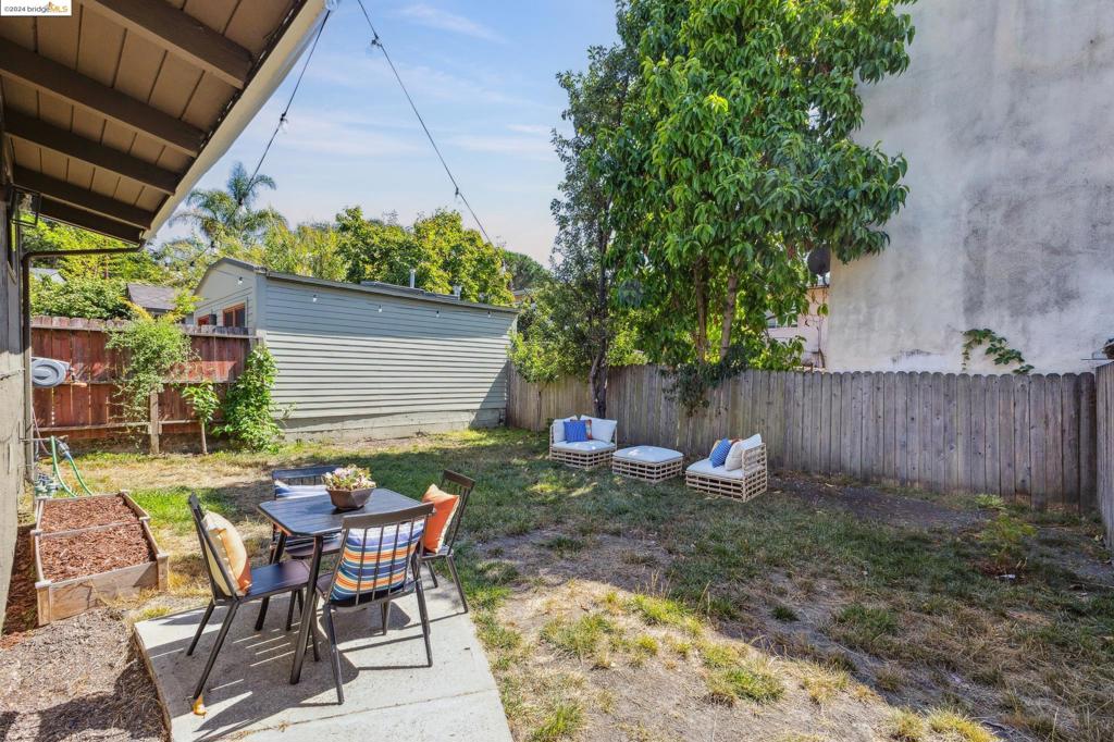 DIMOND DISTRICT - Residential