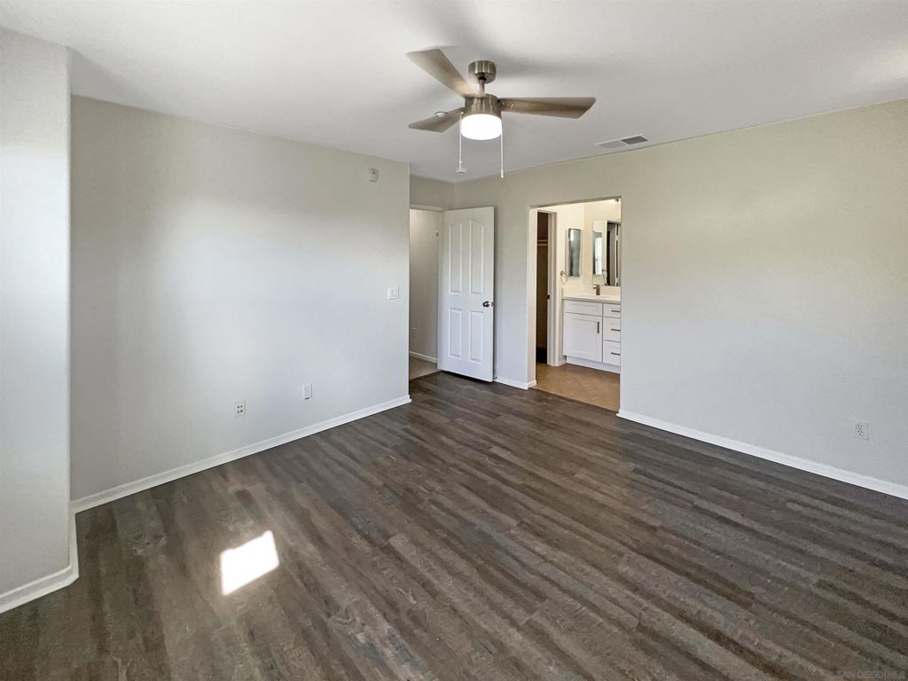 1373 Cattail Ct