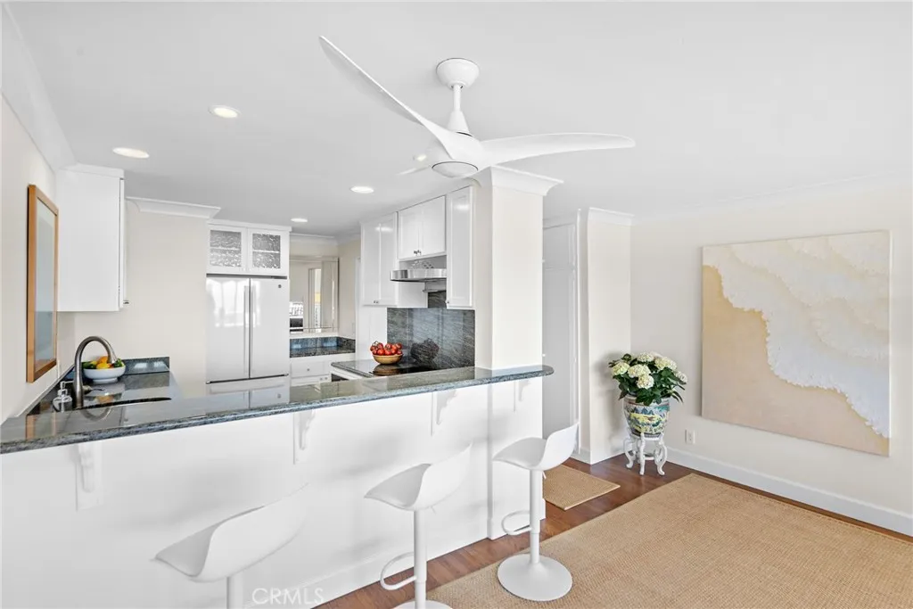 Laguna Beach, California 92651, United States, 2 Bedrooms Bedrooms, ,2 BathroomsBathrooms,Residential,Active,232697