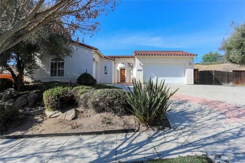 Photo of 1639 Kleck Rd, Paso Robles, CA 93446 (MLS # PI26028965)