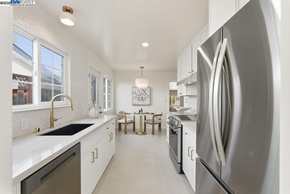 SUNNYVALE - Residential