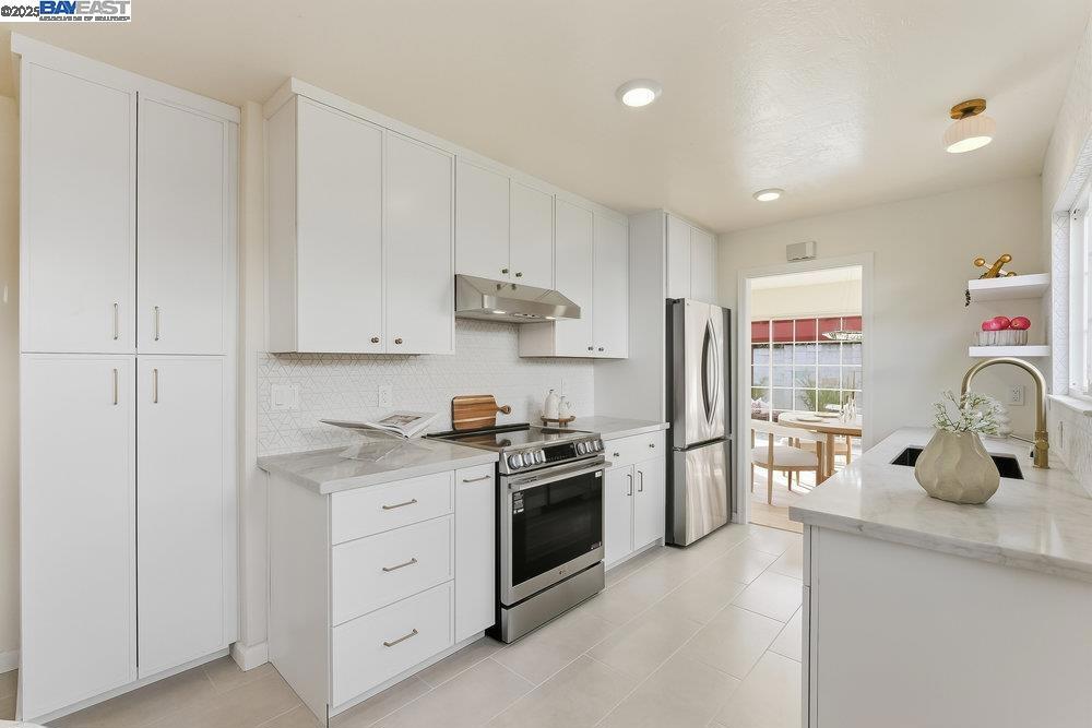 SUNNYVALE - Residential