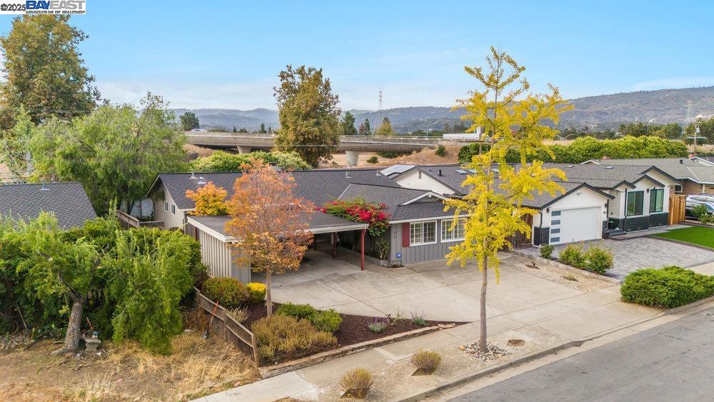 SUNNYVALE - Residential
